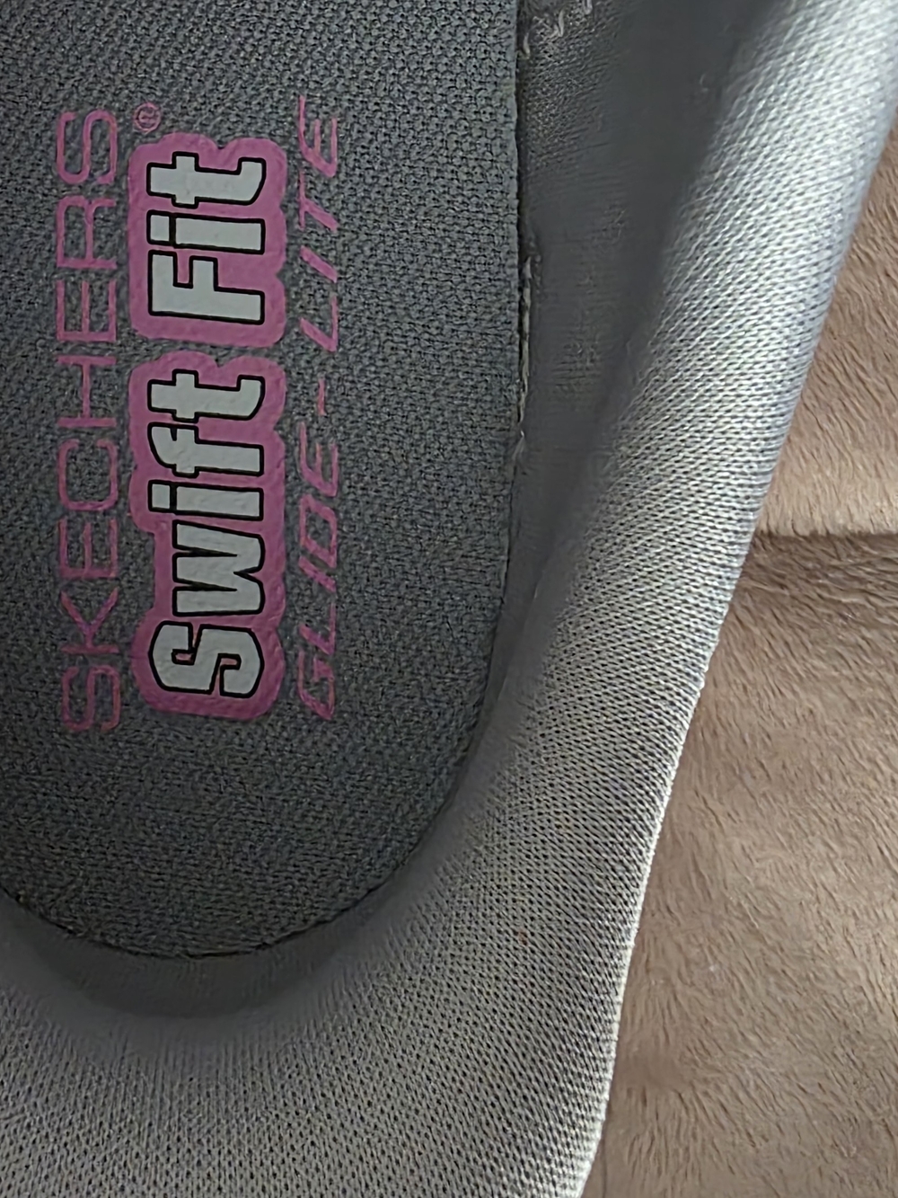 Skechers Women's Swift Fit Gray Slip-On Shoe - Picture 2 of 4